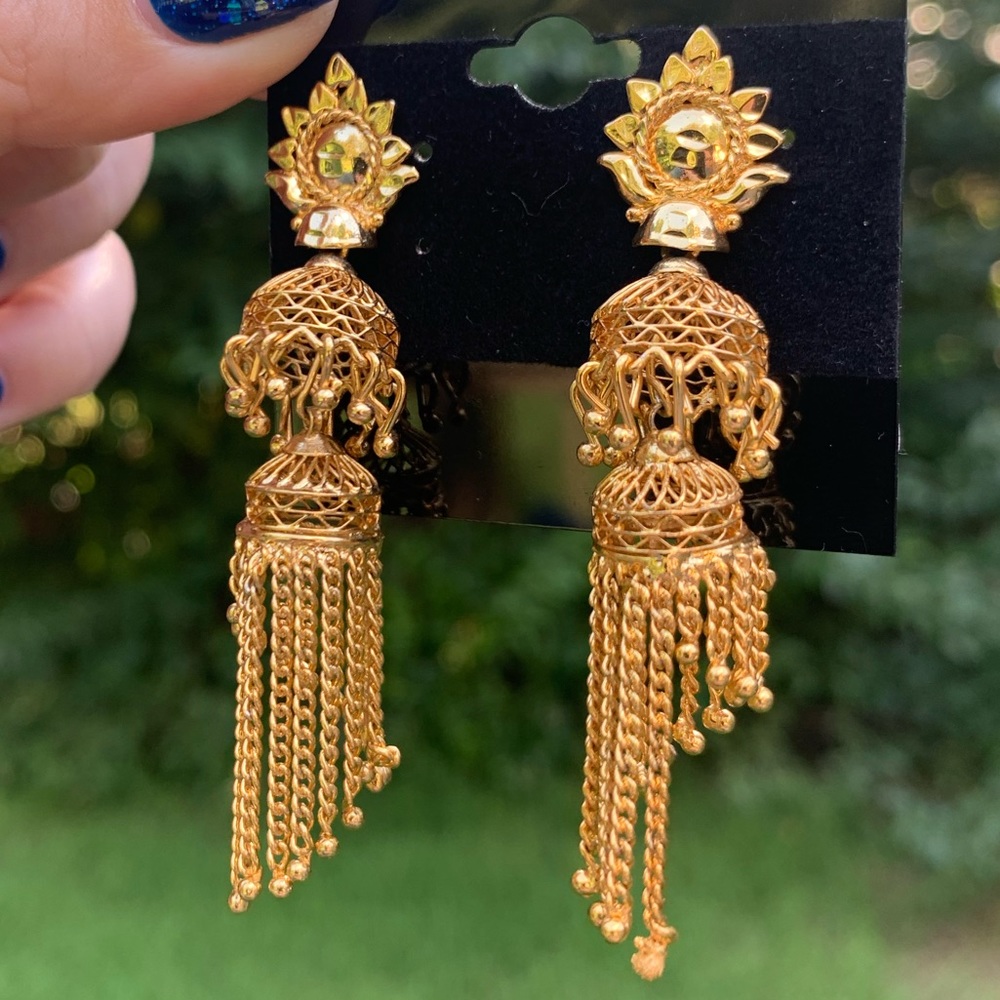NWT Spiral Chain Fringe Shaker Earrings - Picture 3 of 9